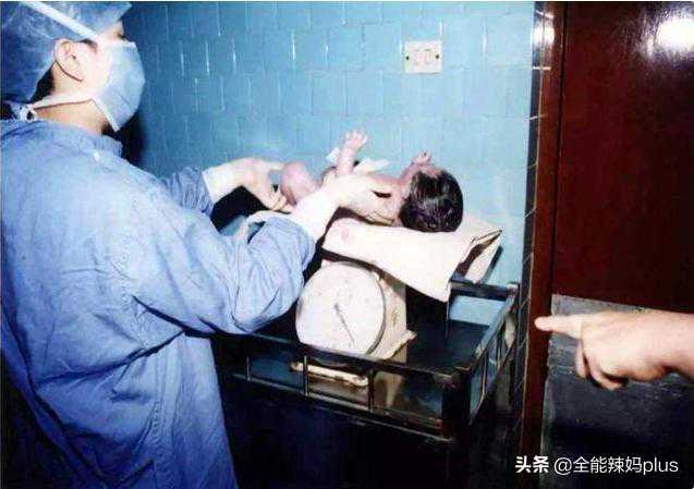 第一例“试管宝宝”已成家，33岁她现状如何？可能超乎许多人想象